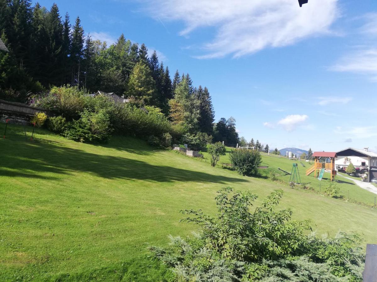 Weixl Schi&Bike Appartements-Bike In&Bike Out Neben Wexl Trails Bikepark Sankt Corona am Wechsel Bagian luar foto