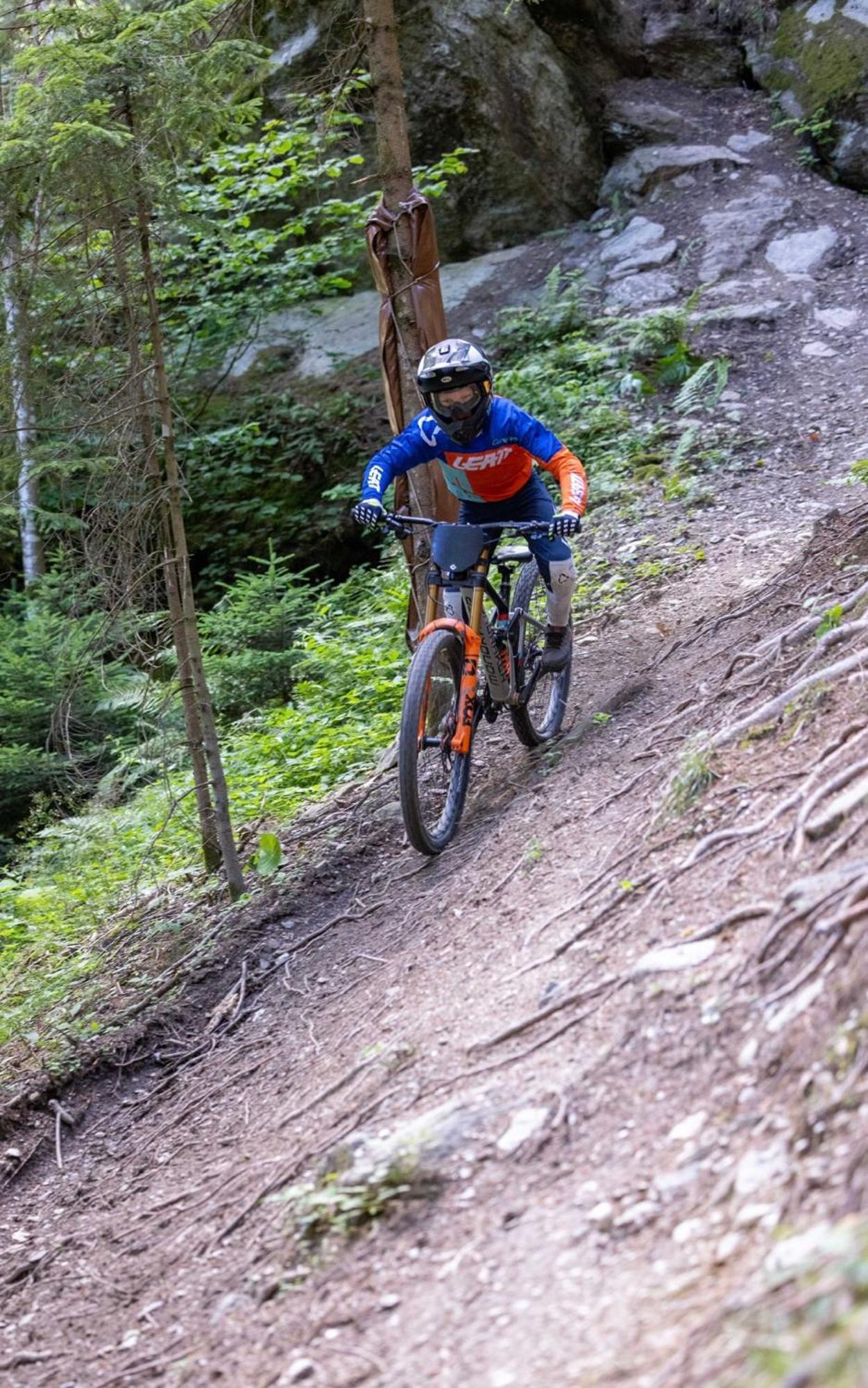 Weixl Schi&Bike Appartements-Bike In&Bike Out Neben Wexl Trails Bikepark Sankt Corona am Wechsel Bagian luar foto